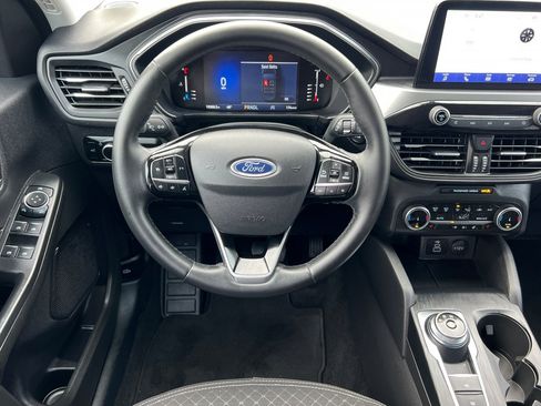Used 2024 Ford Escape Active image 15