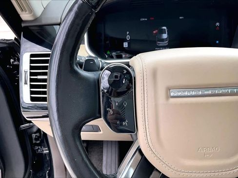 Used 2018 Land Rover Range Rover HSE AWD/4WD image 23
