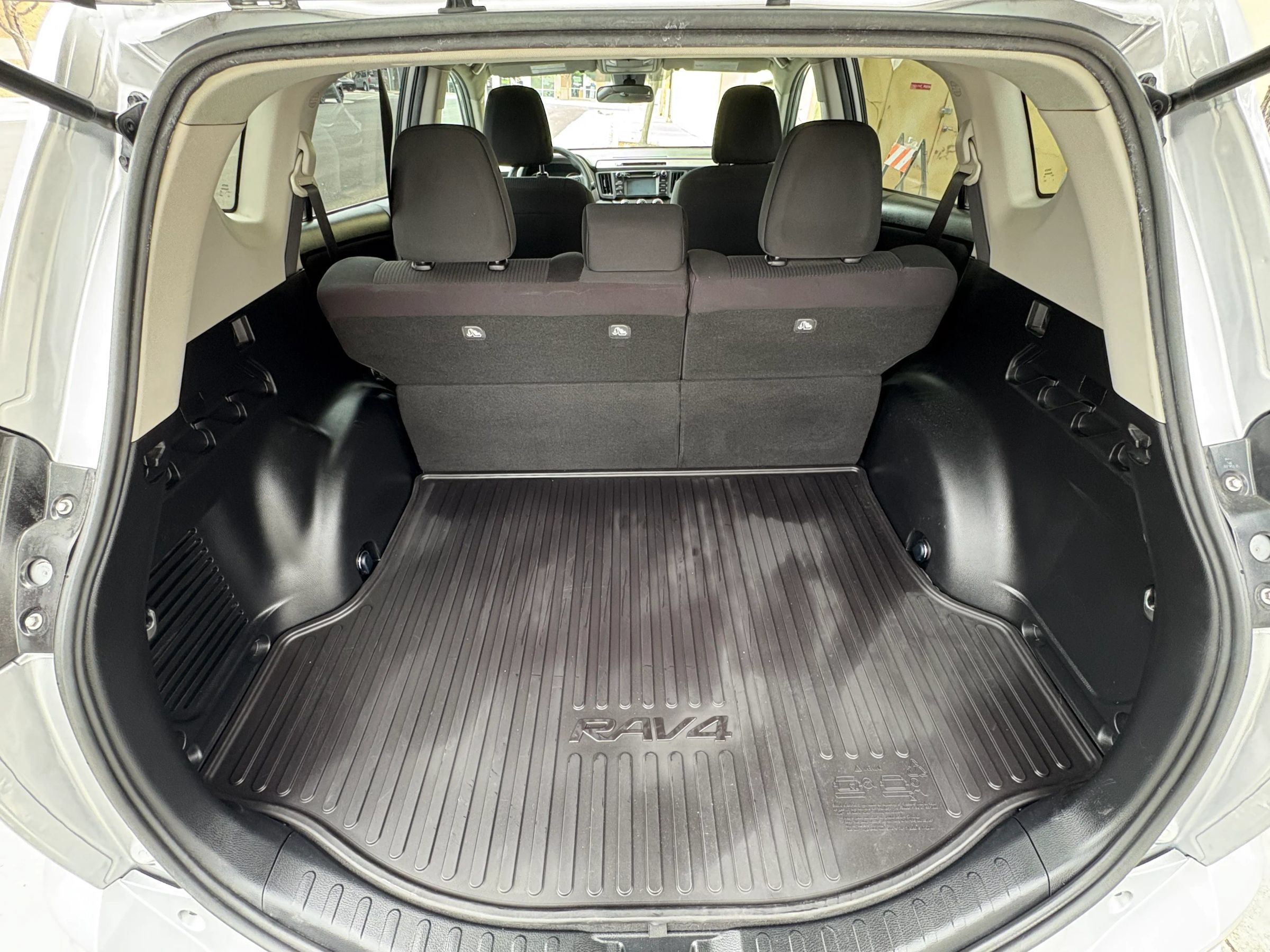 Used 2017 Toyota RAV4 LE w/ All Weather Liner Package FWD image 16