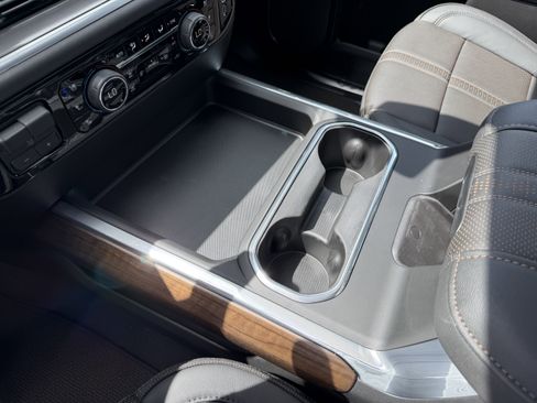 New 2026 Chevrolet Silverado 2500 High Country w/ High Country Premium Package AWD/4WD image 26