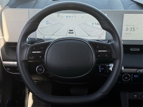 Used 2024 Hyundai Ioniq 5 Limited image 12