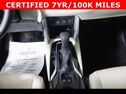 Used 2024 Toyota Corolla Cross XLE w/ Convenience Package image 25