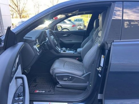 Used 2024 Audi SQ8 Premium Plus image 30