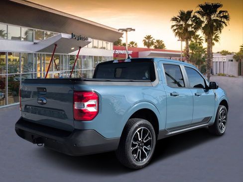Used 2022 Ford Maverick Lariat w/ Lariat Luxury Package FWD image 3