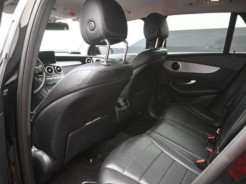 Used 2019 Mercedes-Benz GLC 300 image 25