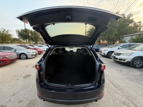 Used 2018 MAZDA CX-5 Touring image 9