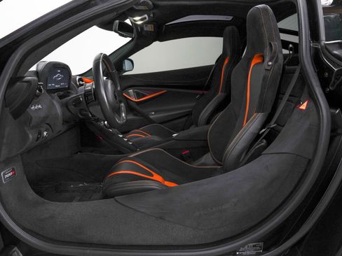 Used 2019 McLaren 720S Performance image 43