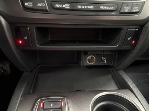 Certified 2022 Honda Pilot Sport image 38