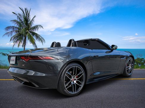 Used 2020 Jaguar F-TYPE Convertible image 36