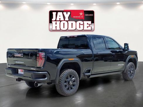 New 2026 GMC Sierra 2500 AT4 w/ AT4 Premium Plus Package AWD/4WD image 6