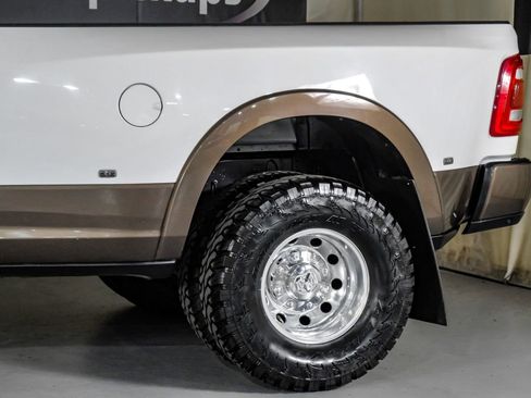 Used 2023 RAM 3500 Limited AWD/4WD image 13