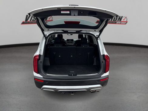Certified 2021 Kia Telluride SX w/ SX Prestige Package image 11