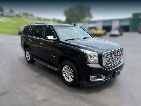 Used 2016 GMC Yukon SLT AWD/4WD image 7