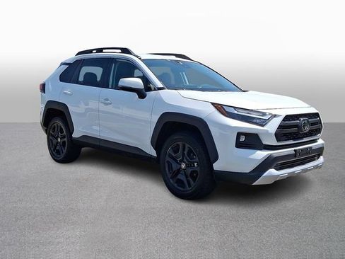 Used 2024 Toyota RAV4 Adventure AWD/4WD image 3
