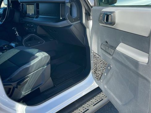 Used 2021 Ford Bronco Big Bend image 29