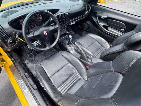 Used 2003 Porsche Boxster RWD image 4