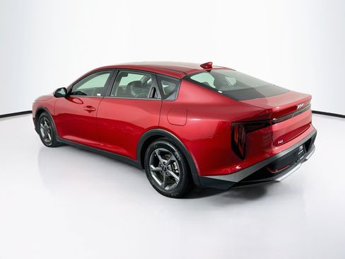 Used 2025 Kia K4 FWD image 5
