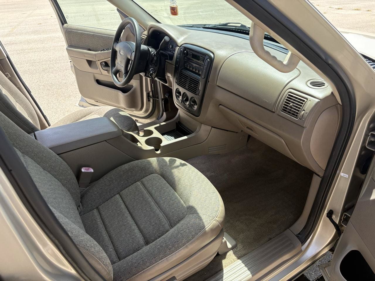 Used 2004 Ford Explorer XLS RWD image 29