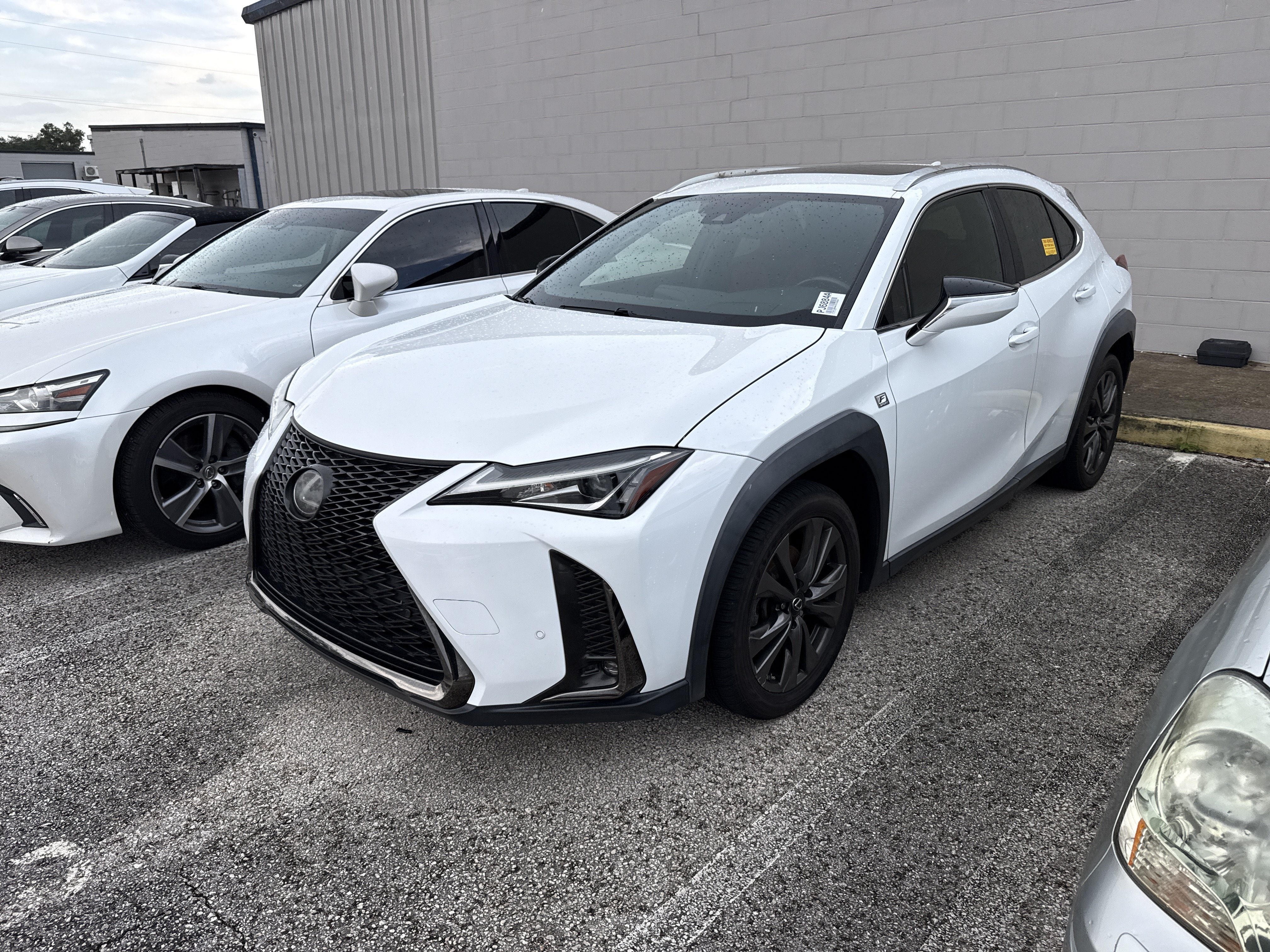 Used 2019 Lexus UX 200 F Sport FWD image 2