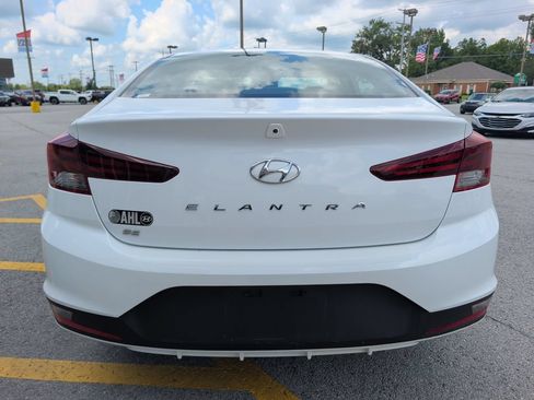 Used 2020 Hyundai Elantra SE w/ Cargo Package (C1) FWD image 6