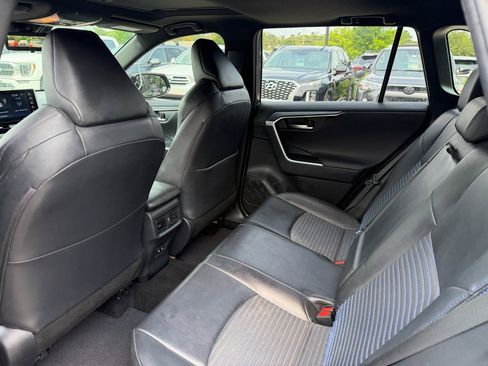 Used 2019 Toyota RAV4 XSE w/ XSE Weather Package AWD/4WD image 15
