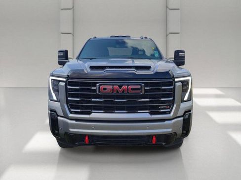 Used 2025 GMC Sierra 2500 AT4 w/ AT4 Premium Plus Package AWD/4WD image 2