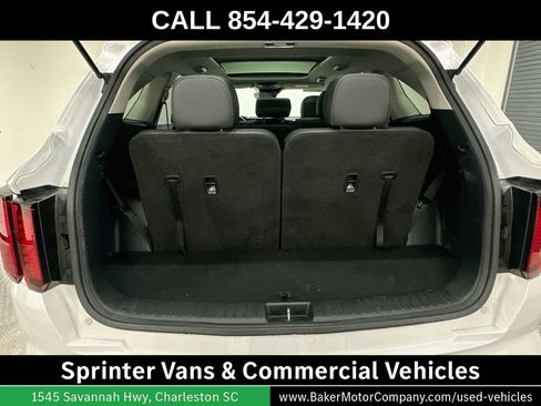 Used 2023 Kia Sorento S w/ Panoramic Sunroof Package FWD image 27