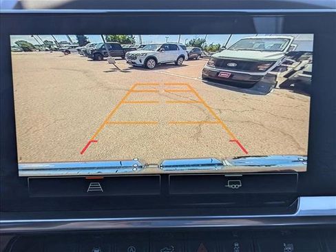 Used 2024 GMC Sierra 1500 Elevation image 15