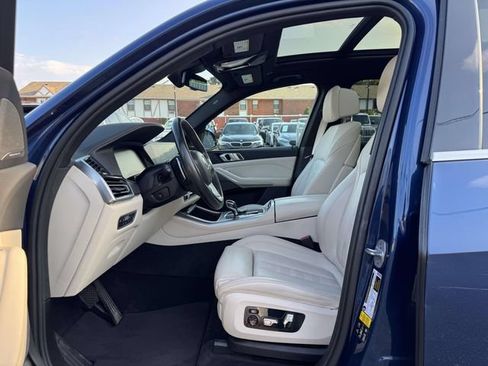 Used 2020 BMW X5 xDrive50i w/ Premium Package AWD/4WD image 23