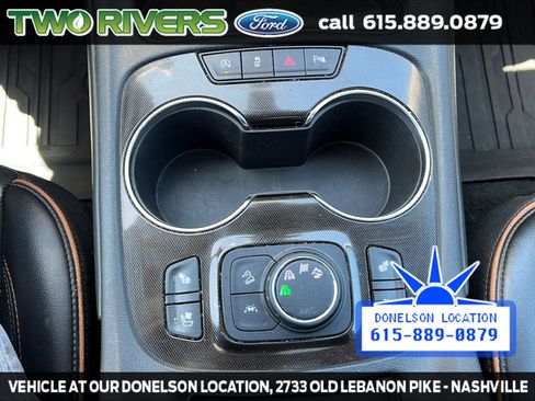 Used 2021 GMC Acadia AT4 w/ Technology Package AWD/4WD image 28