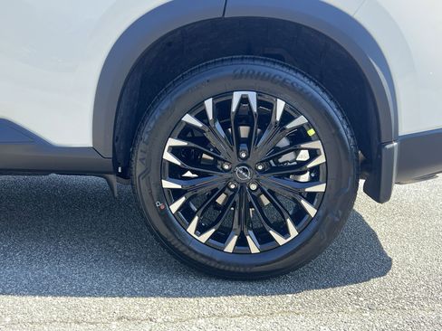 New 2026 Nissan Rogue SV image 28