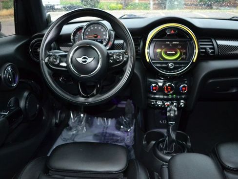 Used 2018 MINI Cooper S FWD image 19