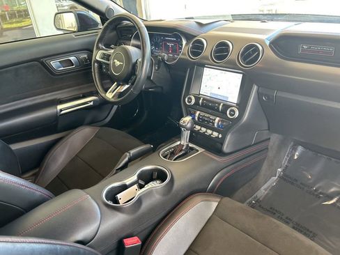 Used 2022 Ford Mustang GT Premium w/ Equipment Group 401A RWD image 31