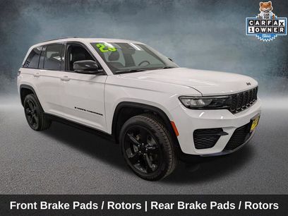 Used 2023 Jeep Grand Cherokee Altitude