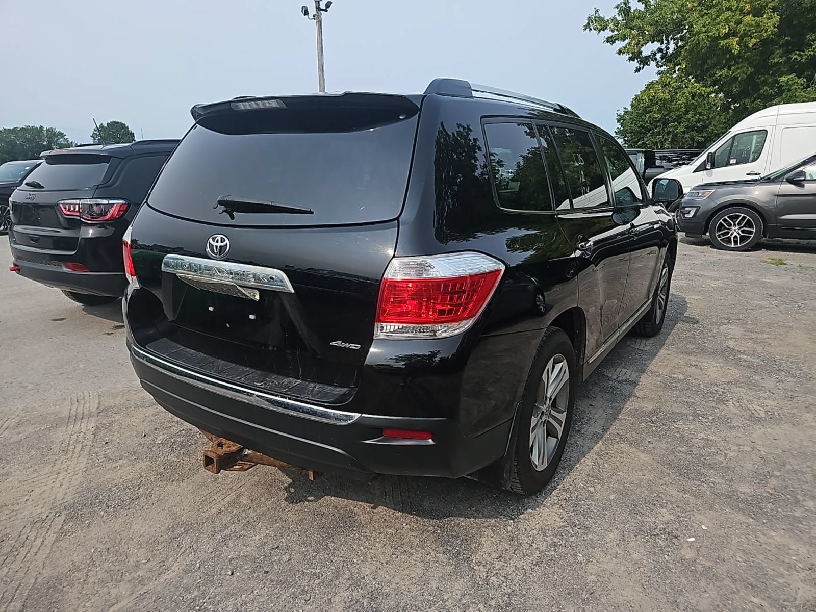 Used 2012 Toyota Highlander Limited AWD/4WD image 3