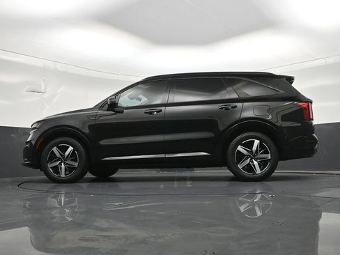 Used 2023 Kia Sorento S w/ Panoramic Sunroof Package FWD image 28