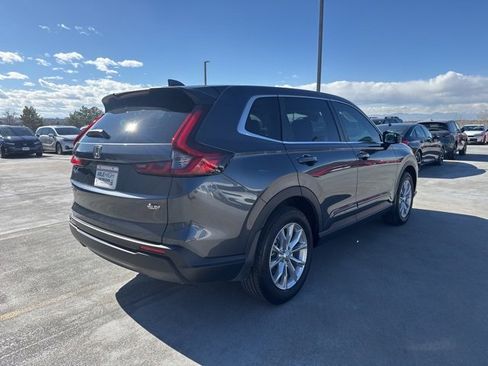 Used 2024 Honda CR-V EX image 8