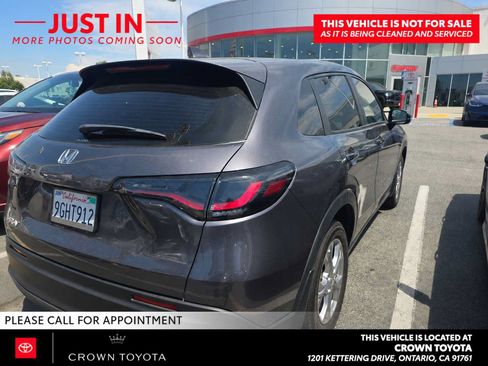Used 2023 Honda HR-V LX image 5
