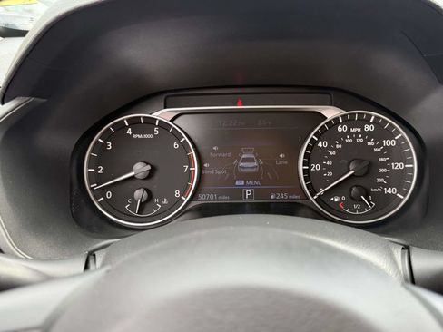 Used 2024 Nissan Altima 2.5 SV FWD image 30