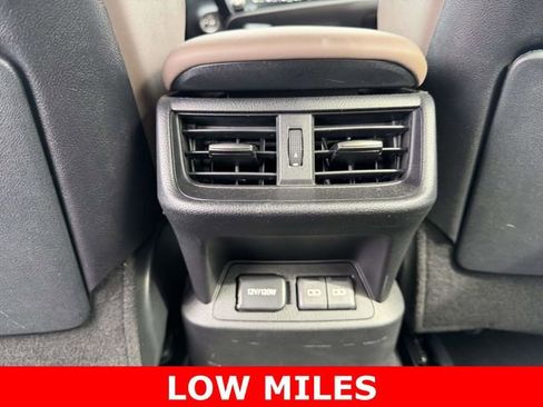 Used 2023 Lexus ES 350 w/ Premium Package image 11