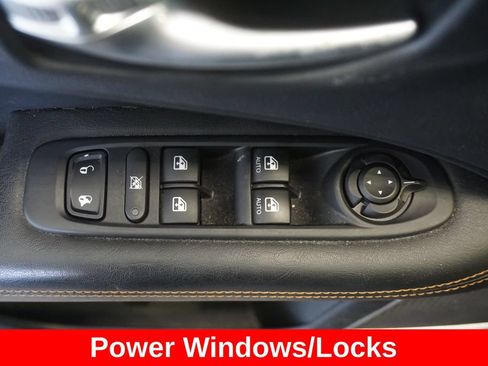 Used 2019 Jeep Compass Limited w/ Safety & Security Group AWD/4WD image 5