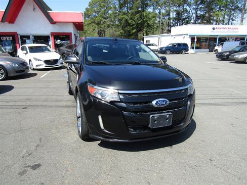 Used 2013 Ford Edge Sport w/ Driver Entry Pkg image 11