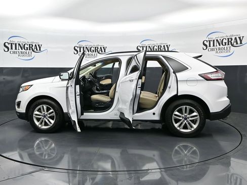 Used 2016 Ford Edge SEL image 28