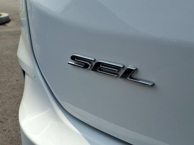 Used 2024 Ford Edge SEL AWD/4WD image 21