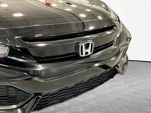 Used 2019 Honda Civic Sport Touring image 32