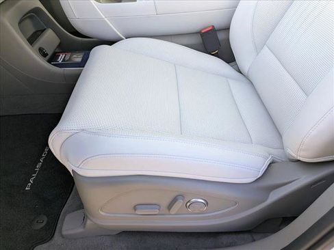 New 2026 Hyundai Palisade SEL Premium FWD image 4
