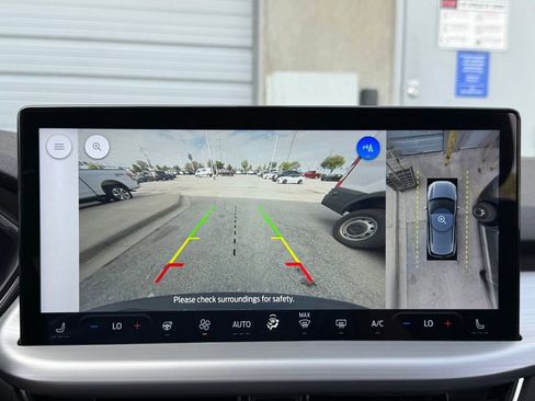 Used 2023 Ford Escape Platinum image 19