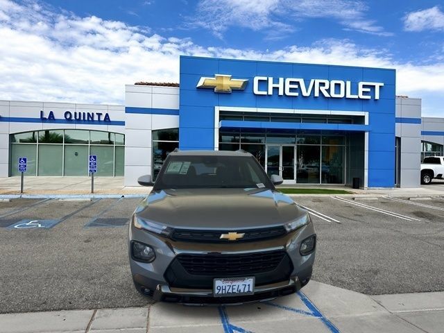 Used 2023 Chevrolet TrailBlazer ACTIV w/ Convenience Package FWD image 3