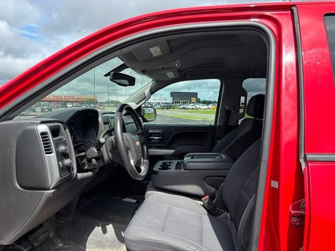 Used 2018 Chevrolet Silverado 1500 LT w/ True North Edition AWD/4WD image 10