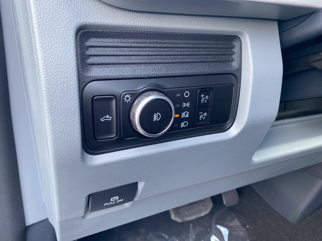 New 2026 Ford F250 XL w/ STX Appearance Package AWD/4WD image 16